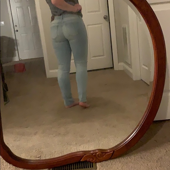 Wild blue distressed skinny crop jeans - Picture 4 of 5